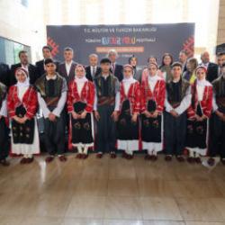 M&uuml;zik ve tarih i&ccedil; i&ccedil;e: T&uuml;rkiye K&uuml;lt&uuml;r Yolu Festivali Şanlıurfa'da kapılarını a&ccedil;tı!