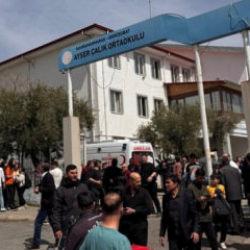 Okul saldırılarının ardından 25 kişi hakkında g&ouml;zaltı kararı