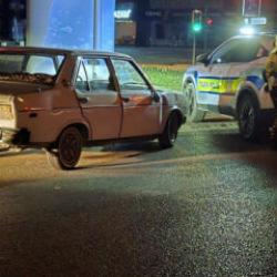 Polisten ka&ccedil;an alkoll&uuml; s&uuml;r&uuml;c&uuml;ye 400 bin TL ceza