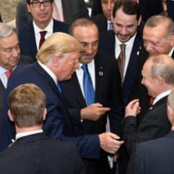 Vatandaştan &ccedil;arpıcı anket! T&uuml;rkiye&rsquo;ye kim dost, kim d&uuml;şman?