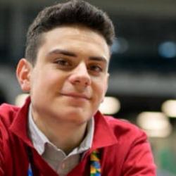 Milli satran&ccedil;&ccedil;ı Ediz G&uuml;rel, Avrupa Şampiyonası'nda D&uuml;nya Kupası bileti aldı