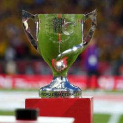 Kupada &ccedil;eyrek final ateşi yakılıyor! Sahne ilk F.Bah&ccedil;e'nin