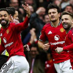5 goll&uuml; ma&ccedil;ta Manchester United Liverpool'a karşı 10 yıl sonra ilki başardı!