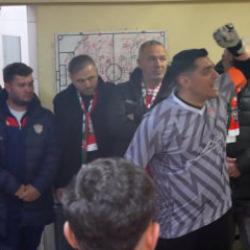 Osmanelispor kaptanı Mete Aktemur şampiyonluk ma&ccedil;ı &ouml;ncesi  konuşması b&uuml;y&uuml;k ses getirdi