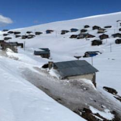 Ardahan ve Kars'ın y&uuml;ksek kesimleri karla kaplandı