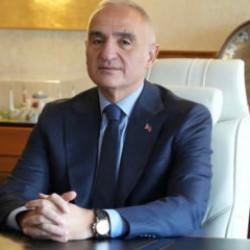 Bakan Ersoy, Hataylı &ccedil;ocukların hayalini ger&ccedil;eleştirdi