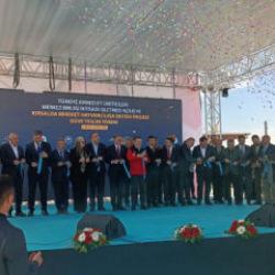 Bakan Yumaklı Van'da m&uuml;jdeyi verdi: Hayvancılıkta dev destek projesi başlıyor
