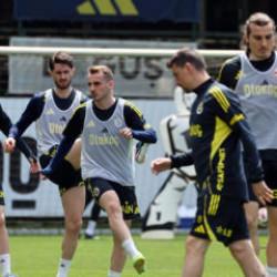 Başakşehir ma&ccedil;ı &ouml;ncesi Fenerbah&ccedil;e'ye m&uuml;jde!