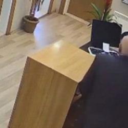 Ordu&rsquo;da belediye başkanının sekreterine saltırlı saldırı anı kamerada