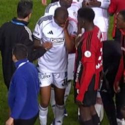 Beşiktaş'ta korkutan sakatlık! Beyin sarsıntısı ge&ccedil;irdi