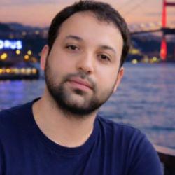 Bursa'da bir &ouml;ğretmen yurttaki odasında &ouml;l&uuml; bulundu