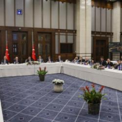 Cevdet Yılmaz&rsquo;dan net mesaj: T&uuml;rkiye &ccedil;atışmalardan uzak, yatırıma yakın!