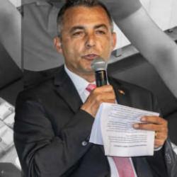 CHP'li Kara, baklava kutusunda r&uuml;şveti b&ouml;yle savundu