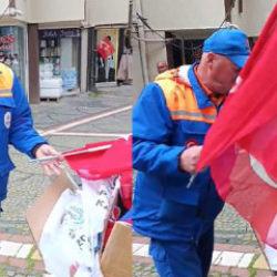 Edirne&rsquo;de 1 Mayıs sonrası T&uuml;rk bayraklarının &ccedil;&ouml;pe atılmasına tepki