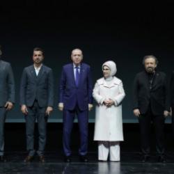 Erdoğan, "Bir Adam Yaratmak" filminin galasına katıldı