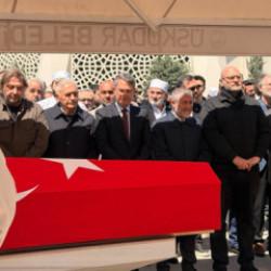 Eski milletvekili A&ccedil;ıkalın'a İstanbul'da veda: Son yolculuğuna uğurlandı