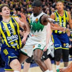 Fenerbah&ccedil;e Final Four'a 1 adım uzakta
