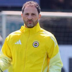 Fenerbah&ccedil;e g&ouml;revine son vermişti! Domenico Tedesco giderayak yaptı yapacağını