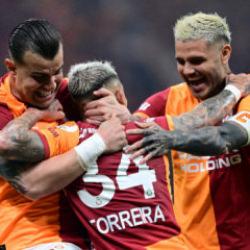 Galatasaray Samsun'a şampiyonluk turu i&ccedil;in gidecek!