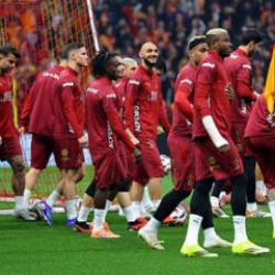 Galatasaray Samsunspor ma&ccedil;ı kamp kadrosunu a&ccedil;ıkladı! 2 eksik var