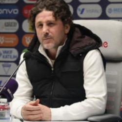 'İlk yarı fecaat' diyen Fatih Tekke: 'Birincilik hedefini bug&uuml;n kaybettik'