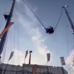 İspanya'daki fuarda d&uuml;zenlenen eğlence dehşete d&uuml;ş&uuml;ren kazayla son buldu