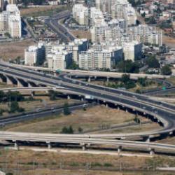 'İzmir &Ccedil;evre Yolu &uuml;cretli olacak' iddialarına AK Parti'den yanıt!