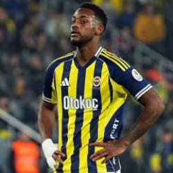 Jhon Duran, G.Saray'ın F.Bah&ccedil;e'yi yendiği ma&ccedil;ta tek bir emoji ile ortalığı karıştırdı