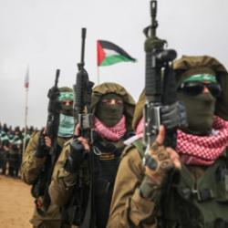 Kassam Tugayları Komutanı Al-Shanbari ile oğlu İsrail saldırısında &ouml;ld&uuml;