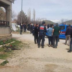 Kayseri'de &ouml;nce karısına sonra kendi canına kıydı 