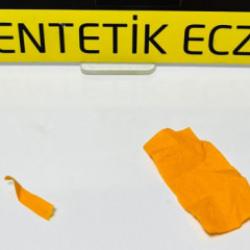 Konya'da uyuşturucu operasyonu: Kağıda emdirilmiş y&uuml;zlerce i&ccedil;imlik bonzai ele ge&ccedil;irildi!