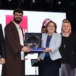 Mevlid-i Nebi programında 5 bin vatandaş bir araya geldi