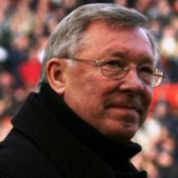 Manchester United'ın efsane teknik direkt&ouml;r&uuml; Sir Alex Ferguson hastaneye kaldırıldı!
