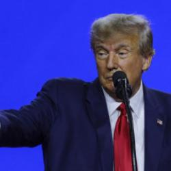 Melania şakası Trump ailesini kızdırdı: Başkan Trump Disney&rsquo;den Kimmel&rsquo;ı kovmasını istedi