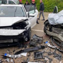 Ordu'da otomobiller &ccedil;arpıştı: 3 yaralı