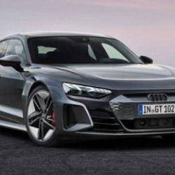 Otomobil devinden olay karar: Artık &uuml;retmeyecek! 2 veda...