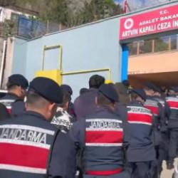 Sahte avukat &ccedil;etesine 4 ilde operasyon: 28 tutuklama