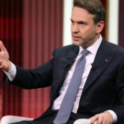 Son dakika haber... Bakan Bayraktar rest &ccedil;ekti: Ben bunlara bir daha ruhsat vermem!