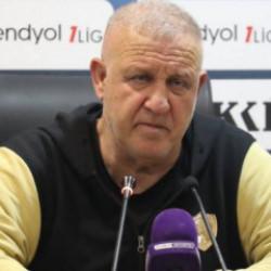 Amed Sportif Faaliyetler'de flaş Mesut Bakkal kararı! Final ma&ccedil;ı &ouml;ncesi ayrılık