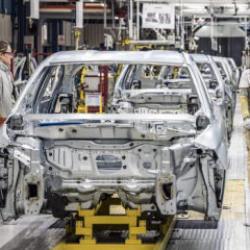 T&uuml;rkiye'de sevilen otomotiv devi frene sert bastı: Planlarını tamamen iptal etti