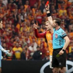 Yasin Kol'un derbi raporu ortaya &ccedil;ıktı! Ederson'un kırmızı kart g&ouml;rme nedeni şoke etti