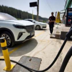 T&uuml;rkiye otomotiv pazarında 2026 bilan&ccedil;osu: Satışlar d&uuml;şt&uuml;, elektrikli ara&ccedil;lar parladı