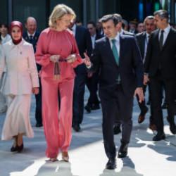 Bel&ccedil;ika Krali&ccedil;esi Mathilde, Baykar'ı ziyaret etti