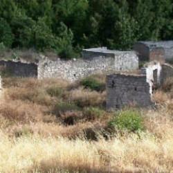 Kıbrıs'ta sular ısınıyor: T&uuml;rk camisinin sınır hattı İsrail'e satıldı