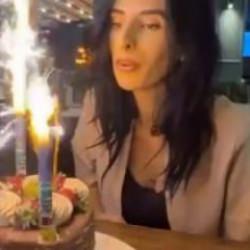 K&uuml;bra Yapıcı&rsquo;nın son g&ouml;r&uuml;nt&uuml;leri ortaya &ccedil;ıktı: Doğum g&uuml;n&uuml; videosu y&uuml;rek burktu
