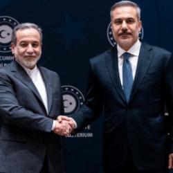 Dışişleri Bakanı Fidan, Arak&ccedil;i ile telefonda g&ouml;r&uuml;şt&uuml;