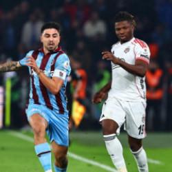 Dolmabah&ccedil;e'de b&uuml;y&uuml;k d&uuml;ello! Beşiktaş - Trabzonspor: Muhtemel 11'ler