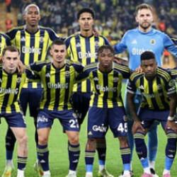 Fenerbah&ccedil;e efsanesi 'Transferi benden duyun' diyerek Trabzonspor'a gidecek ismi a&ccedil;ıkladı