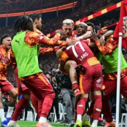 Galatasaray'ın yıldızlarından şampiyonluk yorumu! "Allah'a bin ş&uuml;k&uuml;r"