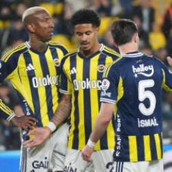 Konyaspor - Fenerbah&ccedil;e! İlk 11'ler